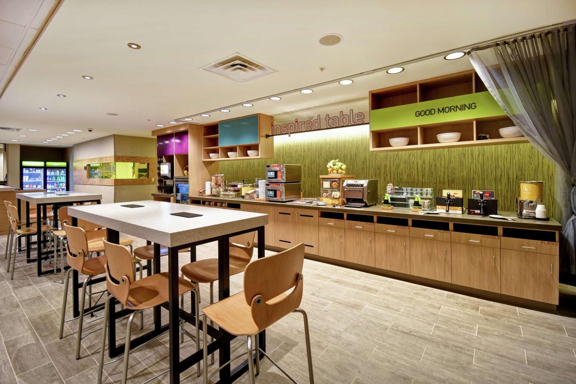 Hotel Home2 By Hilton Buffalo